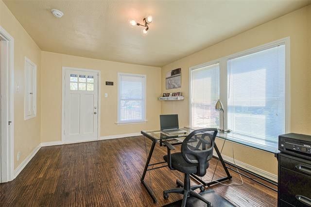 1038 Hendricks Ave, Dallas, TX 75216 House Rental in Dallas, TX