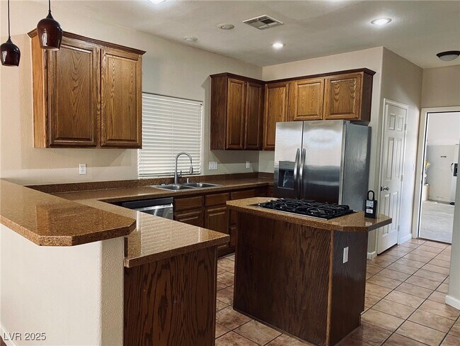 Building Photo - 3541 Tertulia Ave