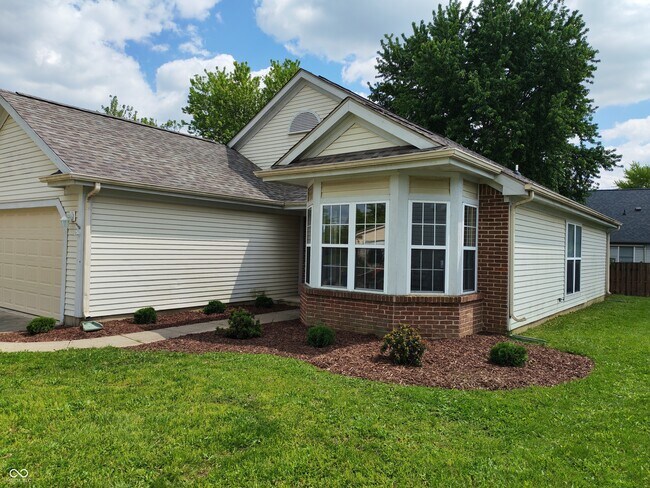 Building Photo - 6035 Hayford Ct