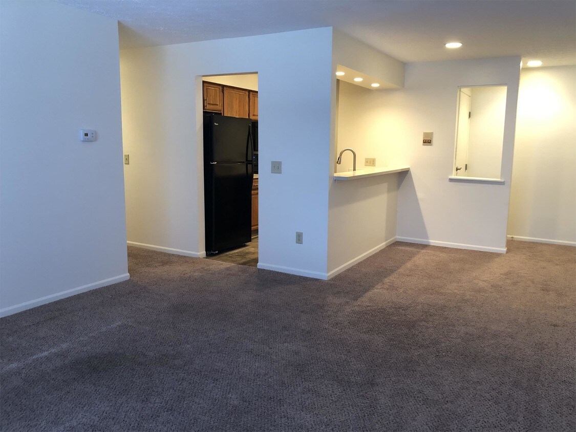 4312 N Holland Sylvania Rd Unit 228, Toledo, OH 43623 Room for Rent