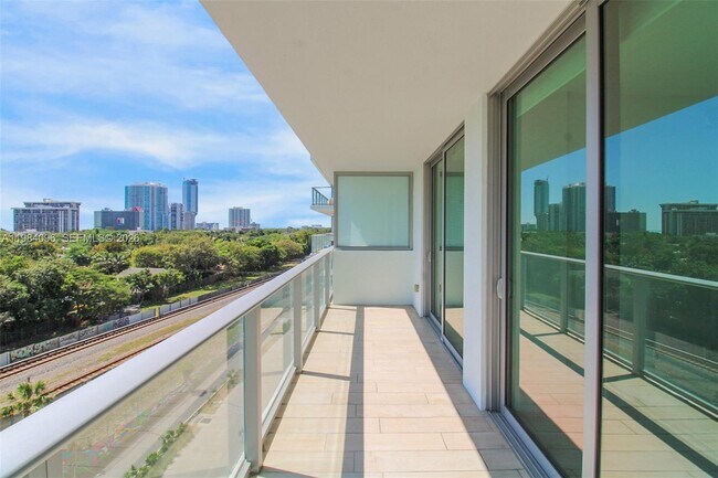 Foto del edificio - 1600 SW 1st Ave