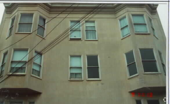 Building Photo - 1851-1853 Filbert St