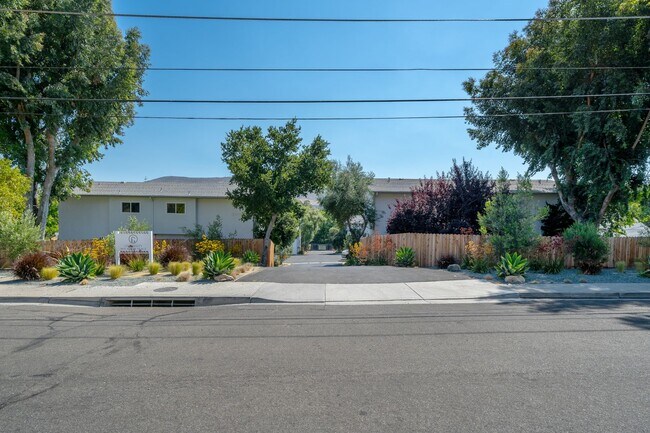 Foto del interior - 3260 Rockview Place