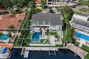 Foto principal - 6 br, 5 bath House - 6819 Sunrise Pl