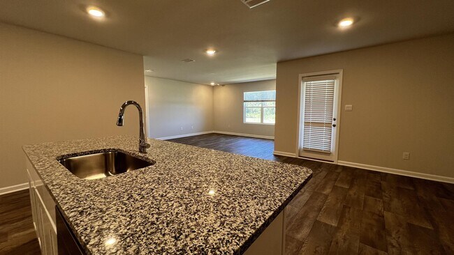 Building Photo - 11207 Elemis Dr