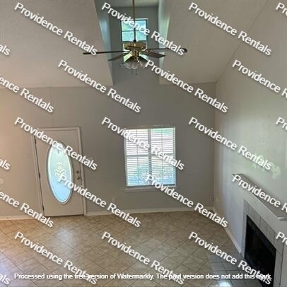 Foto del edificio - 3807 Green Mountain Dr