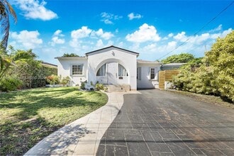 Building Photo - 9056 Emerson Ave