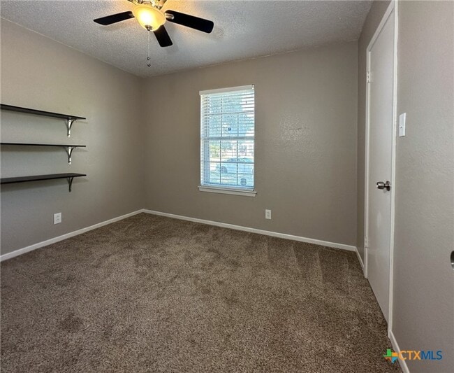 Building Photo - 1608 Becker Dr
