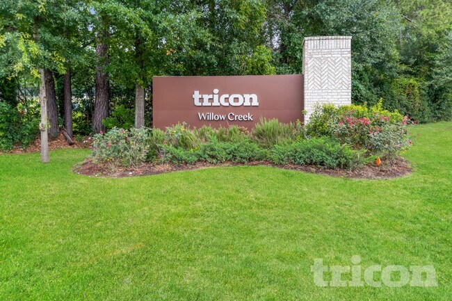 Interior Photo - Tricon Willow Creek