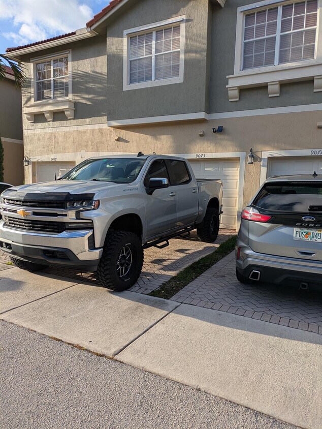 Primary Photo - 9073 Plymouth Pl