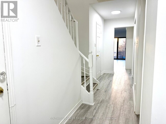 Building Photo - 5246 Alicante St