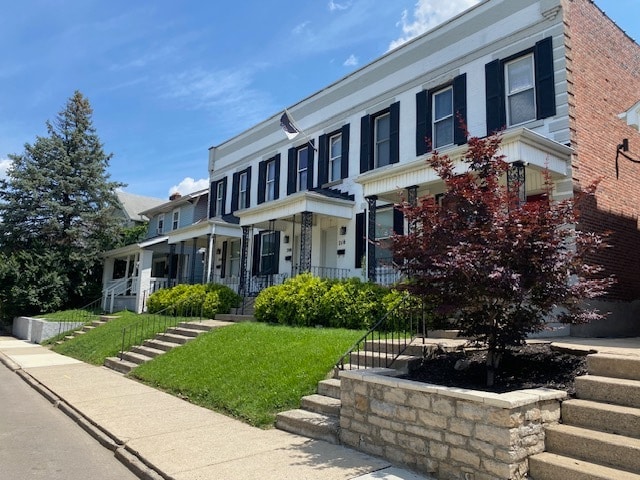 Foto del edificio - 208 Dakota Ave