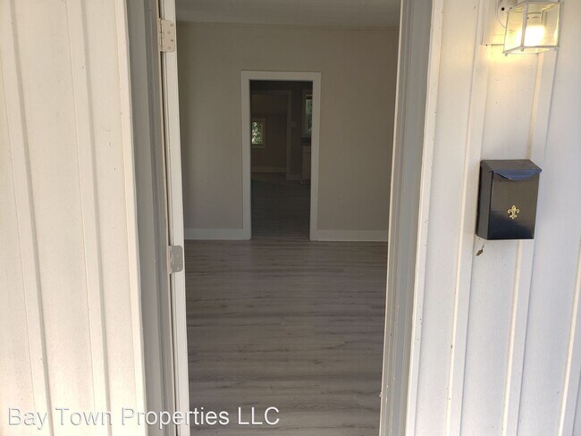 Building Photo - 2 br, 1 bath House - 337 N Park Ave
