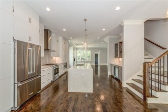 Building Photo - 3561 Blair Cir NE