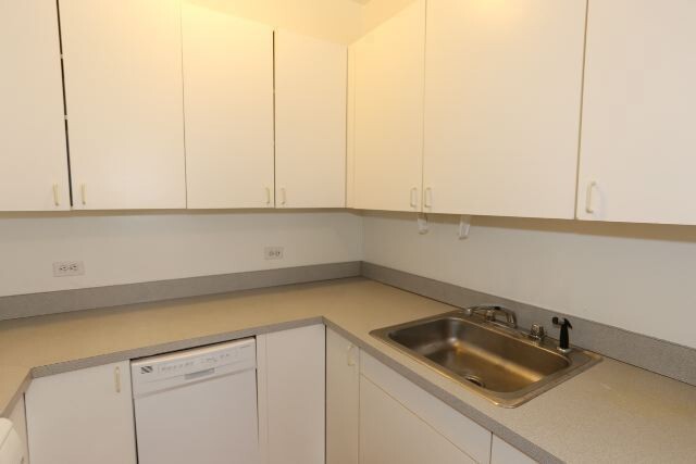 Foto del edificio - 830 W Waveland Ave