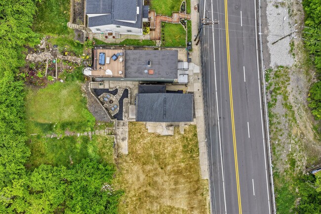 Foto del edificio - 1255 W Pike St