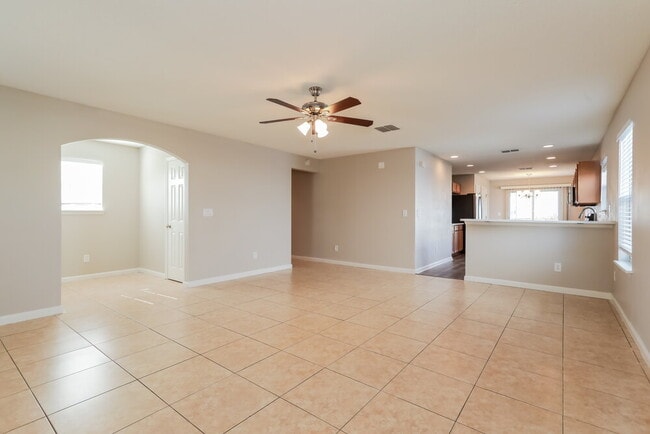 Building Photo - 734 Celebration Lane