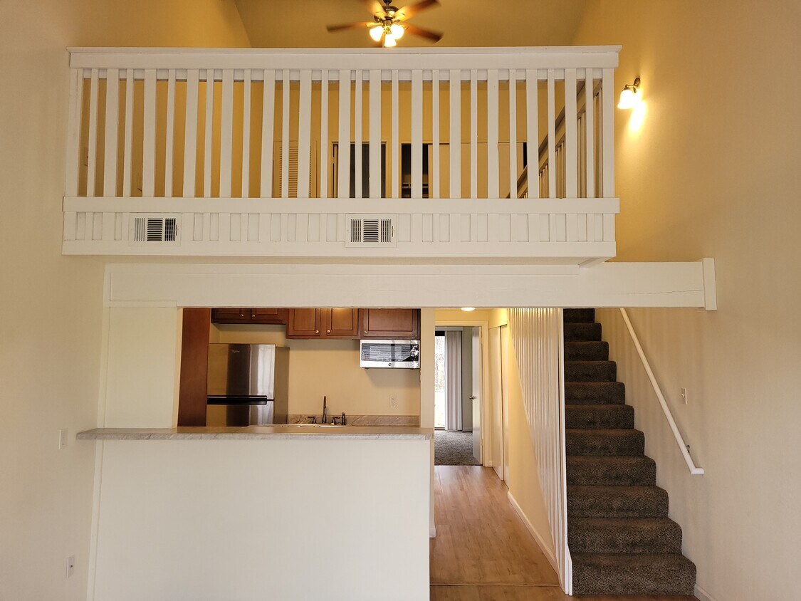 Foto principal - 1005 Village Circle Dr