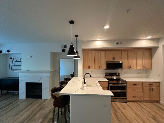 Foto del edificio - 10279 NW Wilshire Ln