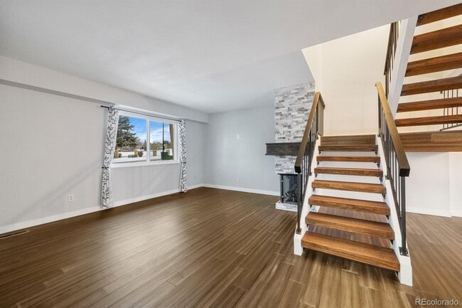 Foto del edificio - 638 S Youngfield Ct