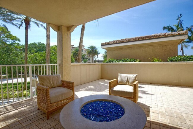 Foto del edificio - 3740 S Ocean Blvd