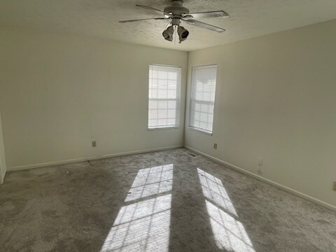Foto del edificio - 8108 Windham Lake Way