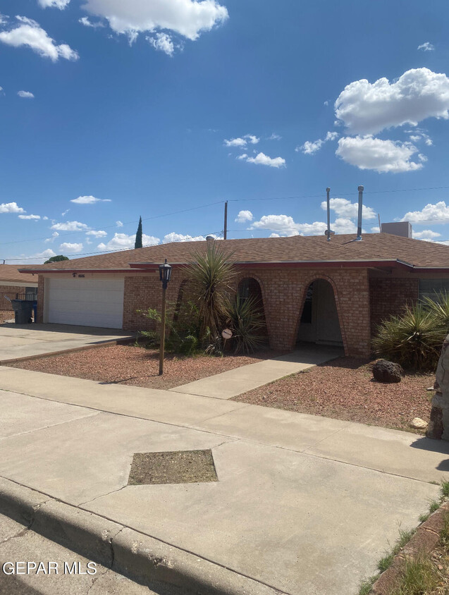 Foto principal - 4606 Tumbleweed Ave