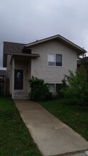 Building Photo - 4737 Brentwood Dr
