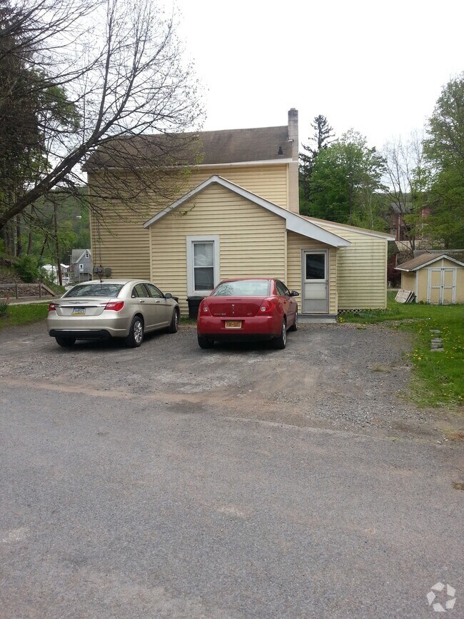 Apartments for Rent Near Delhi, State University of New York Delhi