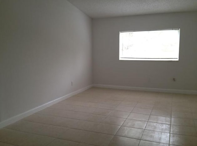 Foto del edificio - 3660 N 56th Ave
