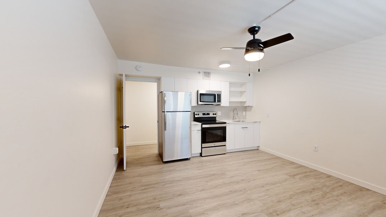 Photo - Presidio Palms Apartments