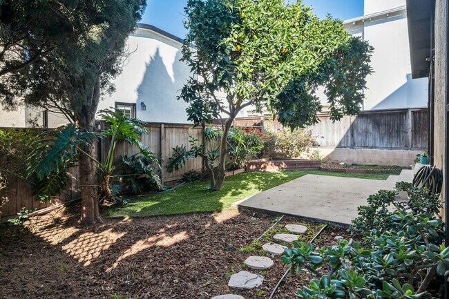 Foto del edificio - 845 2nd St