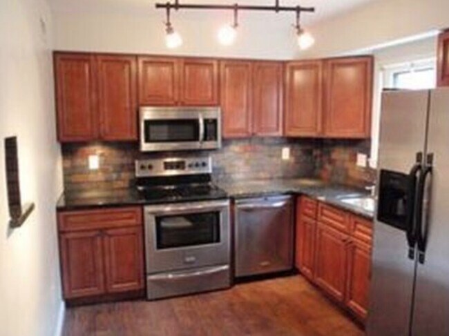 Foto del edificio - 6306 Old Pineville Rd