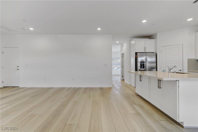 Building Photo - 12588 Heritage Bend Dr