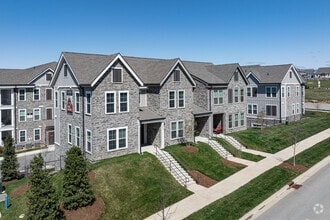 Building Photo - Statler McCain's Station