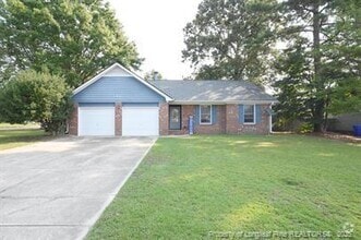 Building Photo - 6801 Pin Oak Ln
