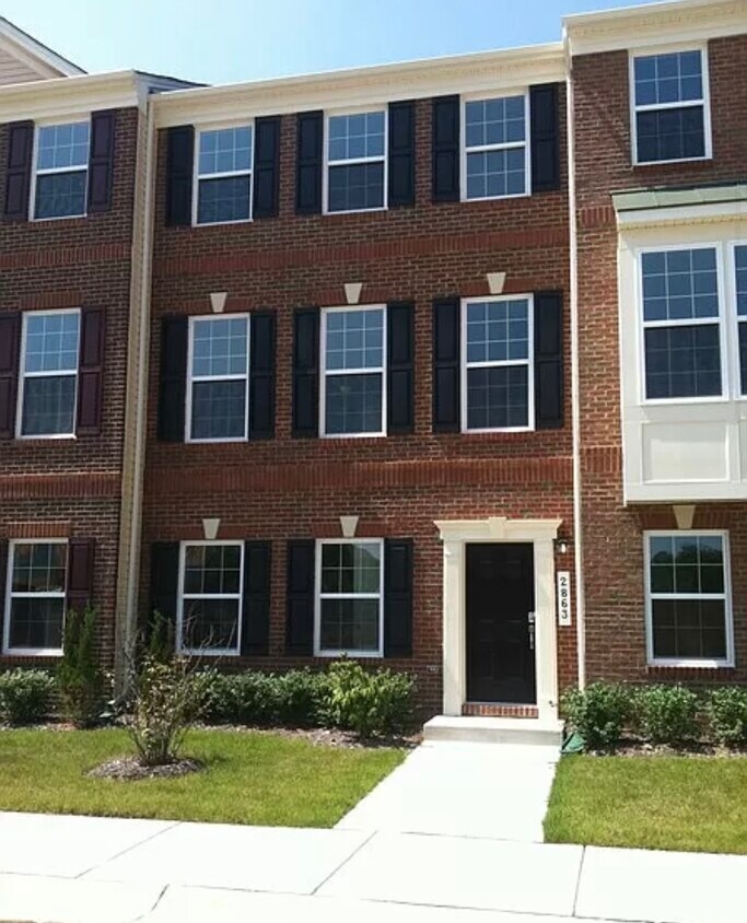 2853 Hedgerow Pl, Bryans Road, MD 20616 Townhome Rentals in Bryans