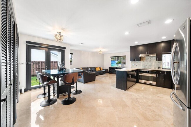 Foto del edificio - 5424 SW 154th Pl