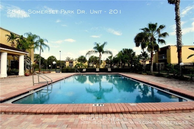 Building Photo - 2845 Somerset Park Dr