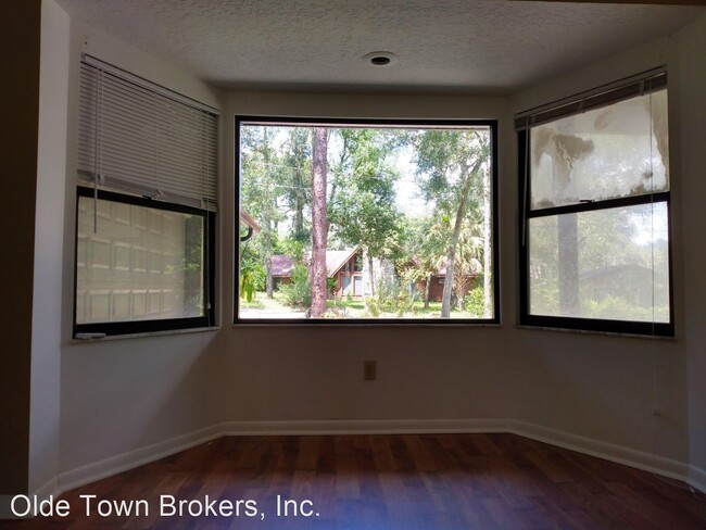 Building Photo - 3 br, 3 bath House - 606 E Orange Street