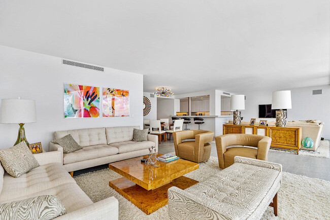Building Photo - 2784 S Ocean Blvd