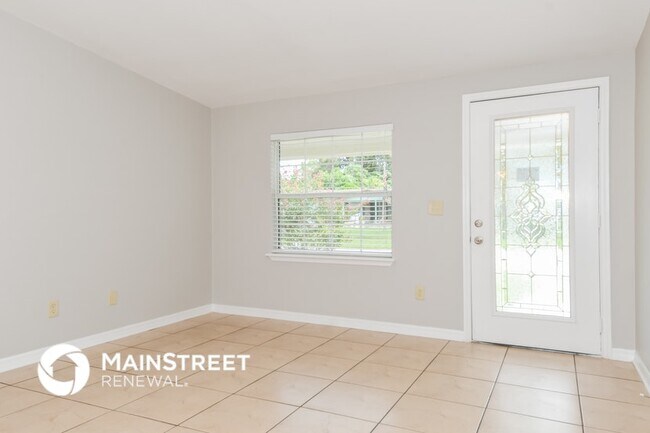 Building Photo - 2130 Liscard Rd W