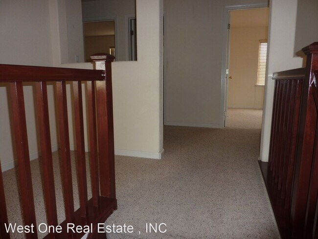 Building Photo - 5 br, 3 bath House - 2380 Tolbert Dr.