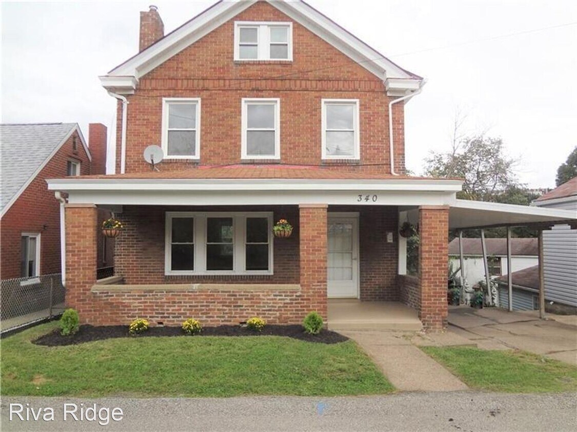 Primary Photo - 4 br, 1 bath House - 340 Parkfield Street
