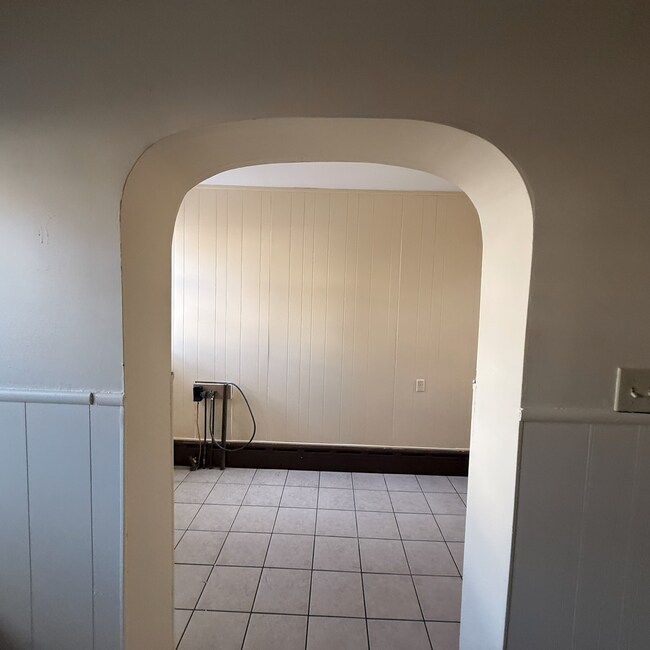 Foto del edificio - 713 S Front St