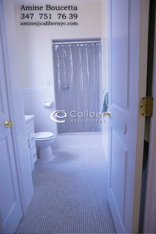 Building Photo - 312 W 93rd St