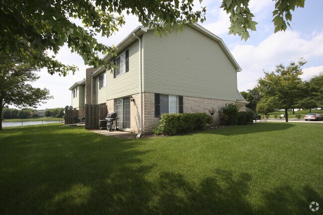 Foto del edificio - Shorewood Commons