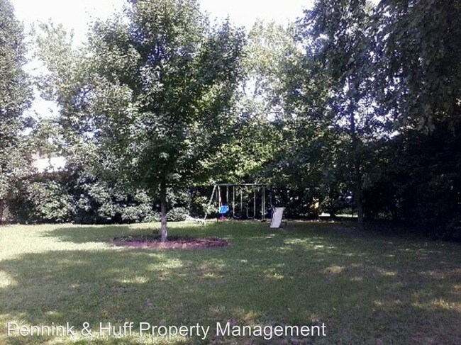 Building Photo - 2012 Cobblestone Pl