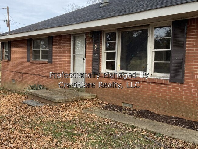 Foto del edificio - 876 Blankenship Rd