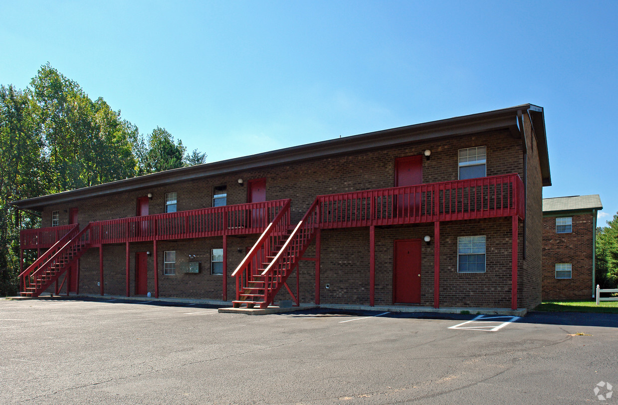 Primary Photo - Hillside Apartments